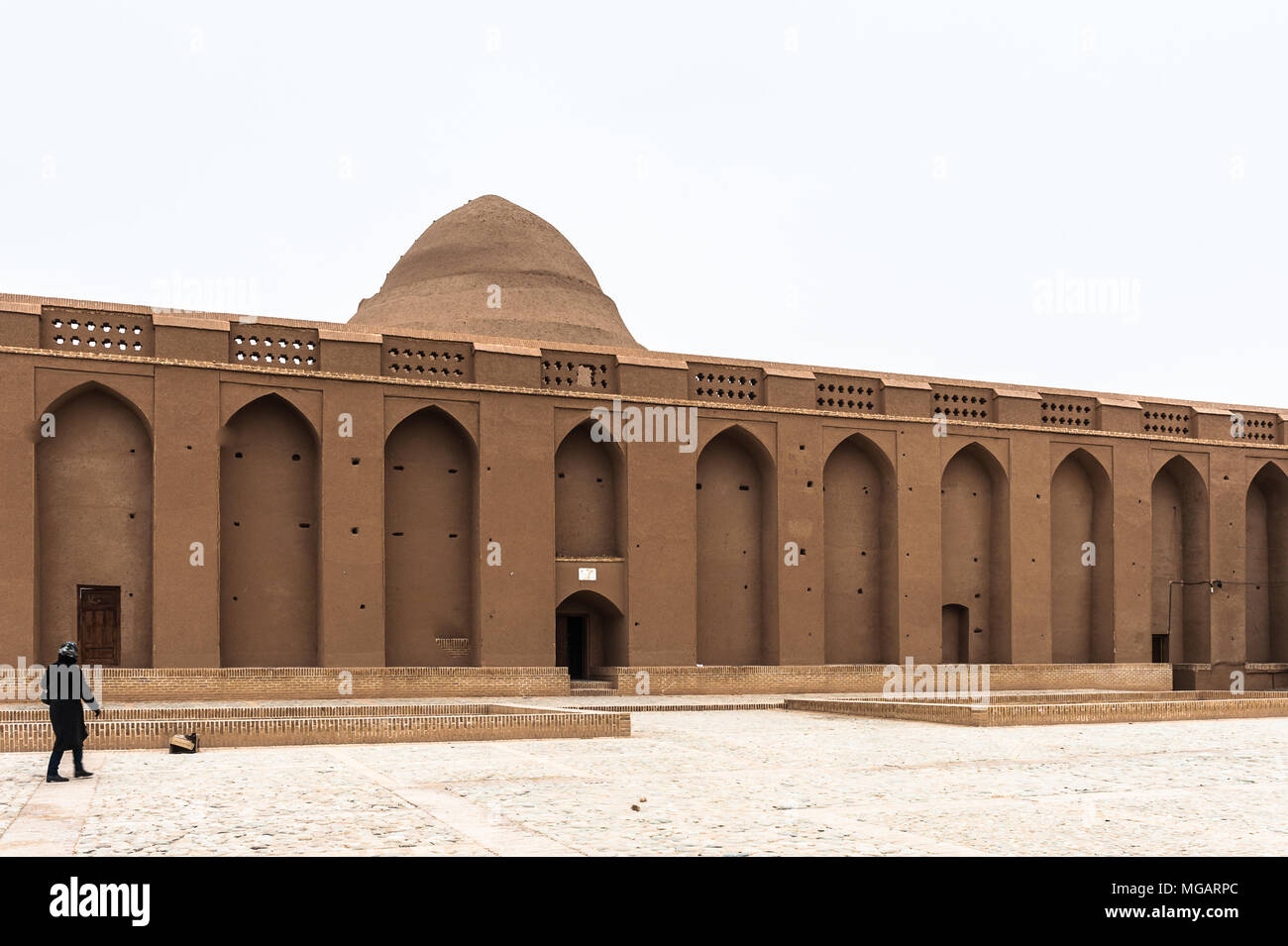 Entrée principale du caravansérail de Meybod, Iran Banque D'Images