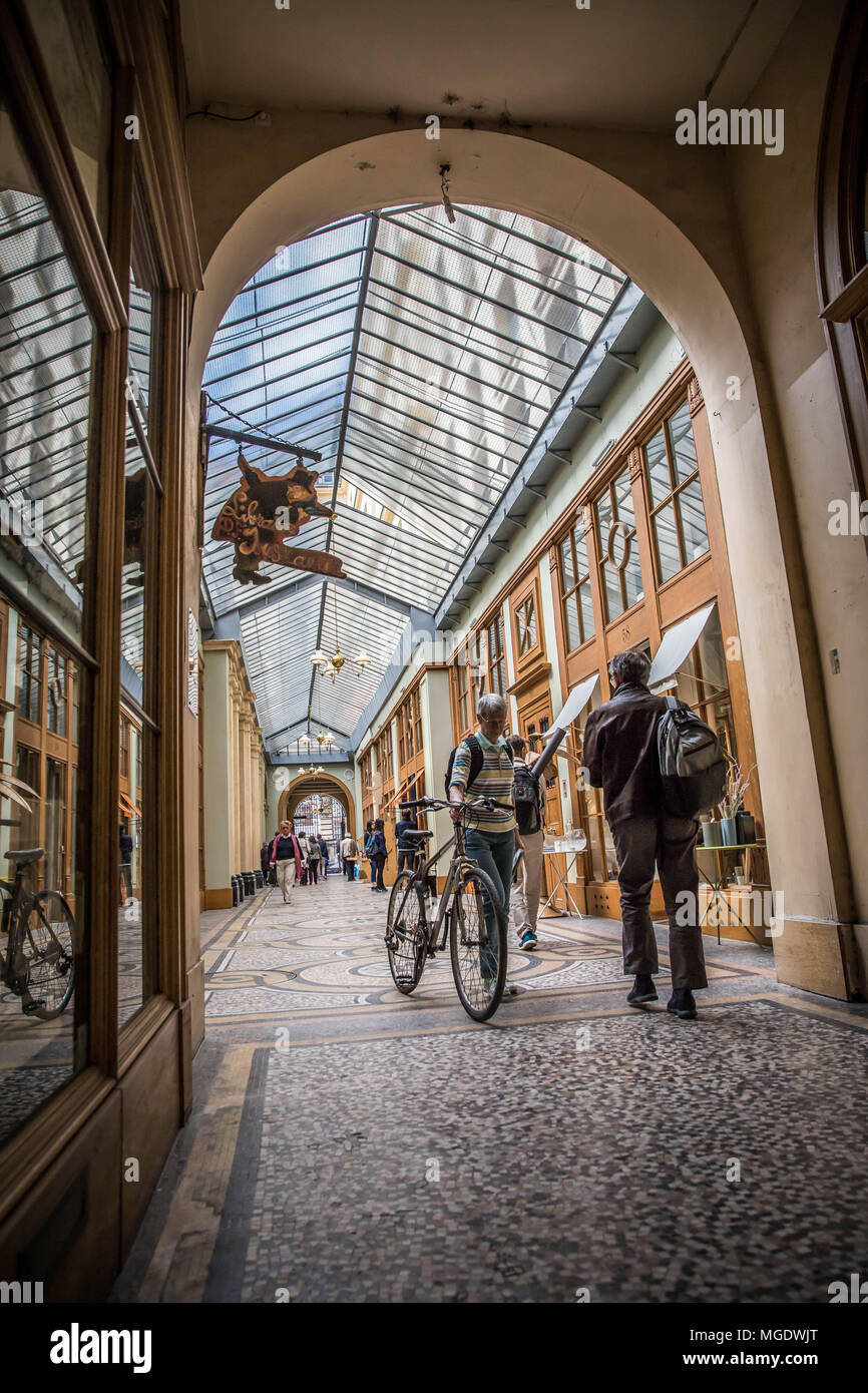 Galerie Vivienne, un des plus beaux passages couvert de Paris Banque D'Images