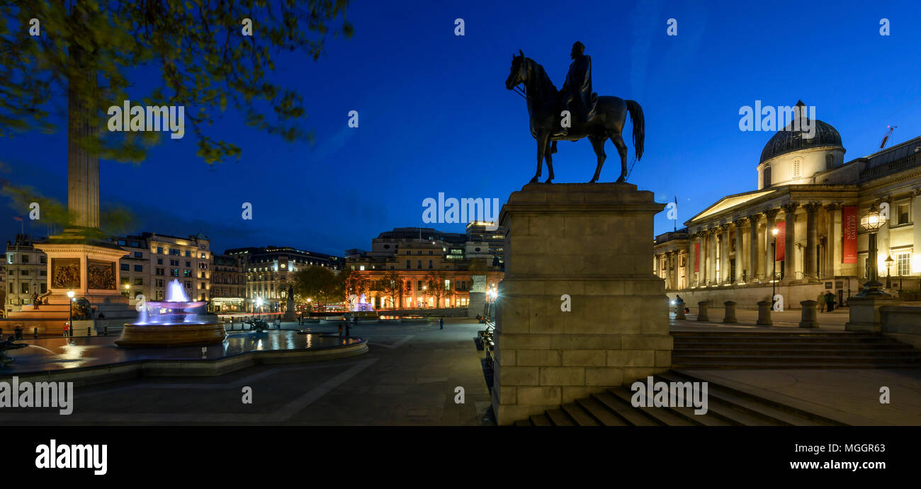 Trafalgar Square et la National Gallery, Londres, Angleterre. Banque D'Images