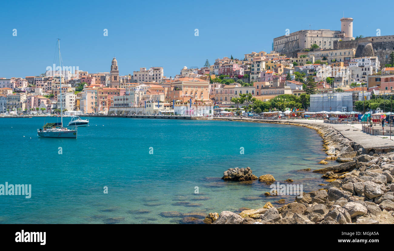 Vue panoramique à Gaeta, province de Latina, Latium, Italie centrale. Banque D'Images