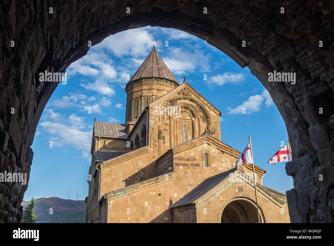 La cathédrale de Svetitskhoveli (Cathédrale de l'vivant Pilier) est la cathédrale orthodoxe de Géorgie situé dans la ville historique de Mtskheta (Géorgie) Banque D'Images