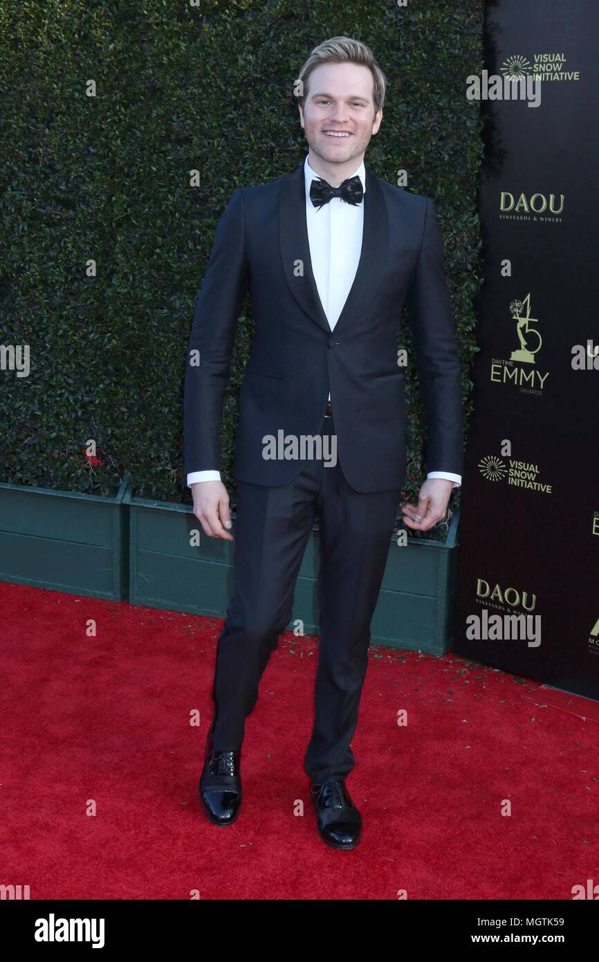 Pasadena, États-Unis. 27 avril 2018. Van Hansis aux arrivées pour la 45e journée, Creative Arts Emmy Awards, Pasadena Civic Centre, Pasadena, CA, 27 avril 2018. Credit : Priscilla Grant/Everett Collection/Alamy Live News Banque D'Images