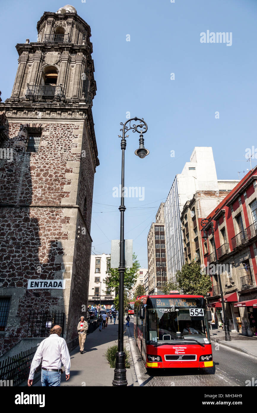 Mexico, mexicain, hispanique, centre historique, Avenida Republica del Salvador, Templo de Jesus Nazareno, église catholique, architecture coloniale, terre Banque D'Images