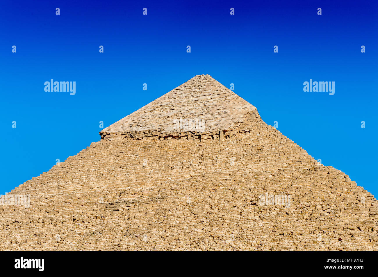 Pyramide de Khafré (pyramide de Khéphren), l'une des pyramides de Gizeh ...