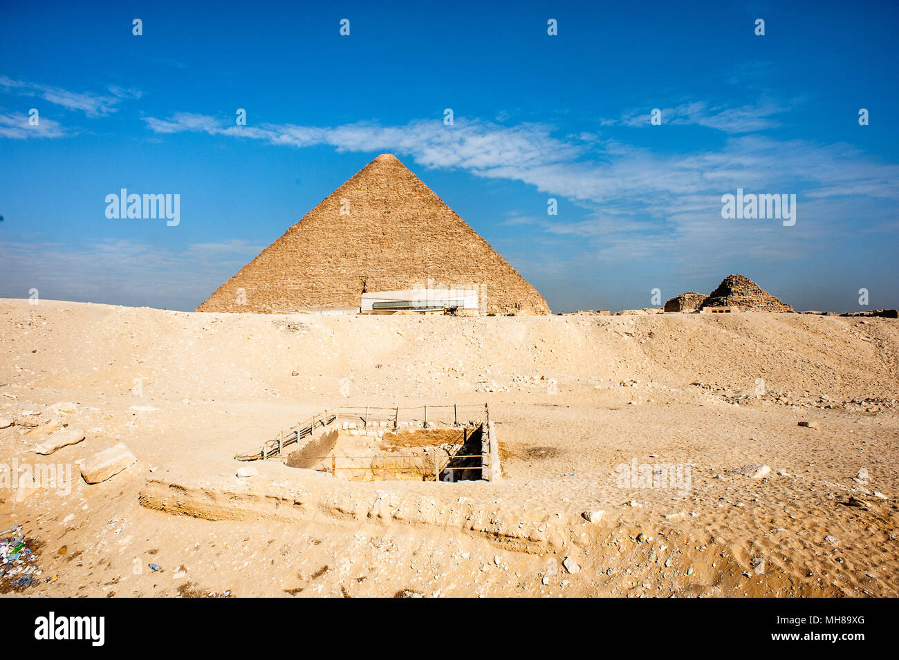 Grande pyramide de Gizeh (pyramide de Chéops et la pyramide de Khéops