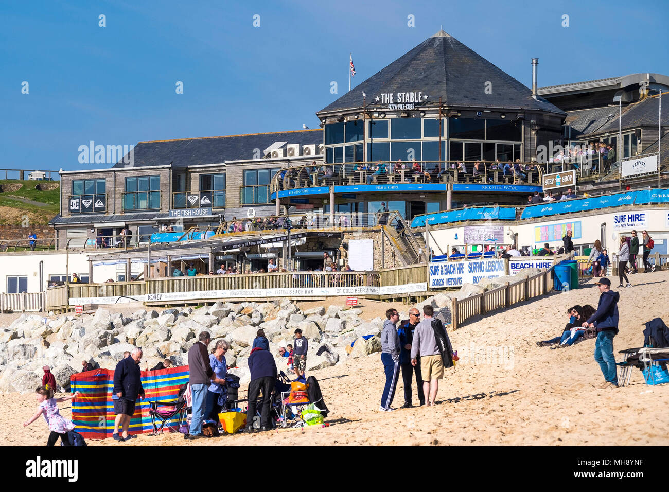 Le bar de plage de Fistral Newquay en à Cornwall. Banque D'Images