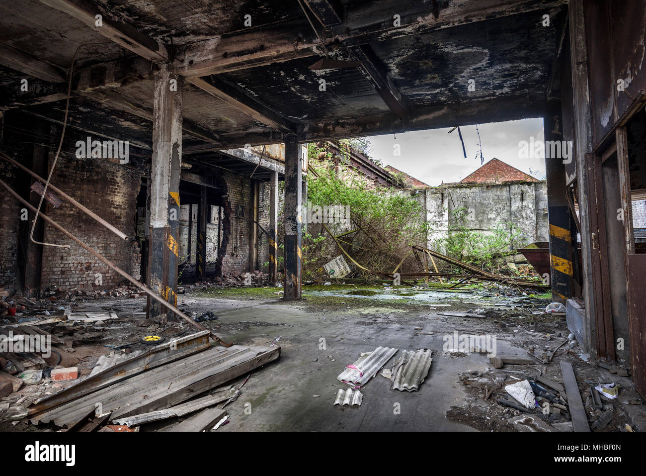 Ancien entrepôt industriel abandonné Banque D'Images