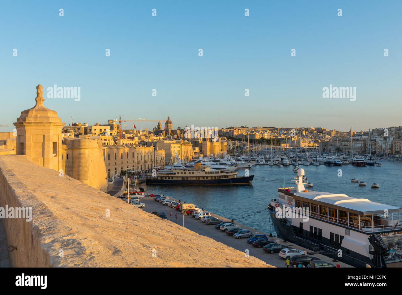 Dockyard Creek et le Yacht Marina Vittoriosa Banque D'Images