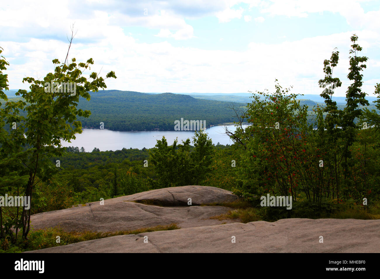 Vue panoramique du lac de montagne Adirondack viewpoint Banque D'Images