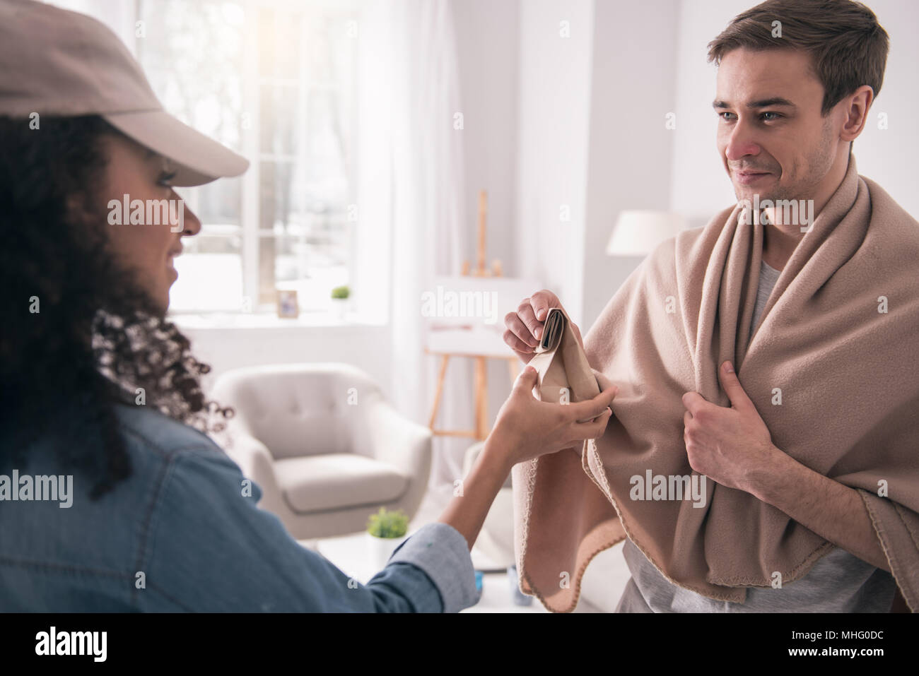 Mauvais plaisant à l'homme pour le courrier Banque D'Images