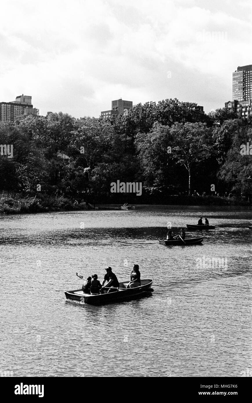 Lac de plaisance, Central Park , New York City, États-Unis d'Amérique. Banque D'Images