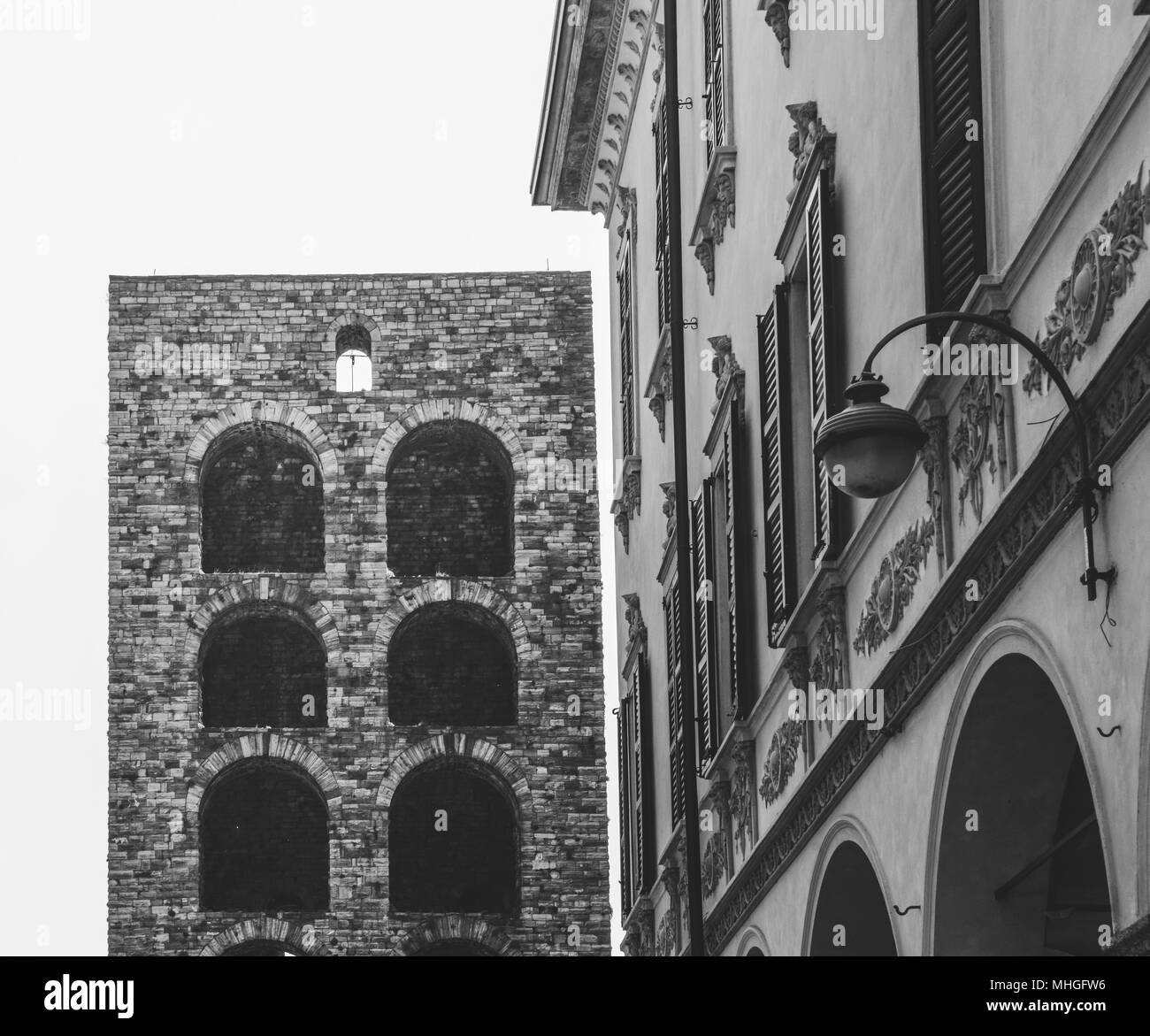 Porta Torre à Côme, en vue rapprochée Banque D'Images