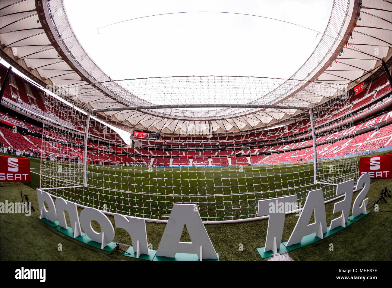 Wanda Metropolitano, Madrid, Espagne. Apr 21, 2018. La Copa del Rey, finale de football FC Barcelone et Séville ; l'intérieur du stade avant le match : Action Crédit Plus Sport/Alamy Live News Banque D'Images