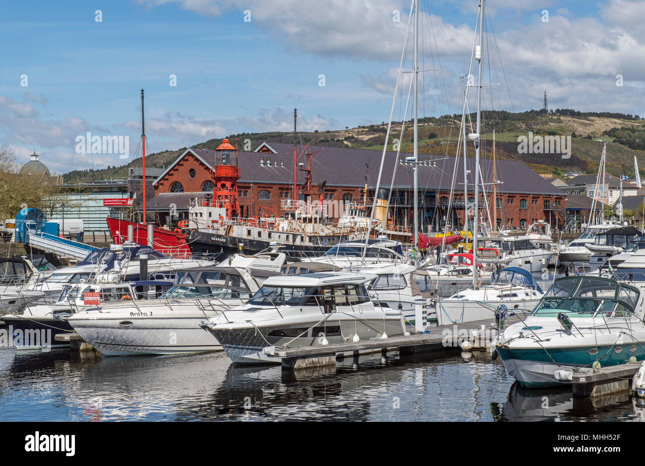 Dunstaffnage Marina, Tawe Bassin, à Swansea, Pays de Galles du Sud plein de bateaux amarrés Banque D'Images