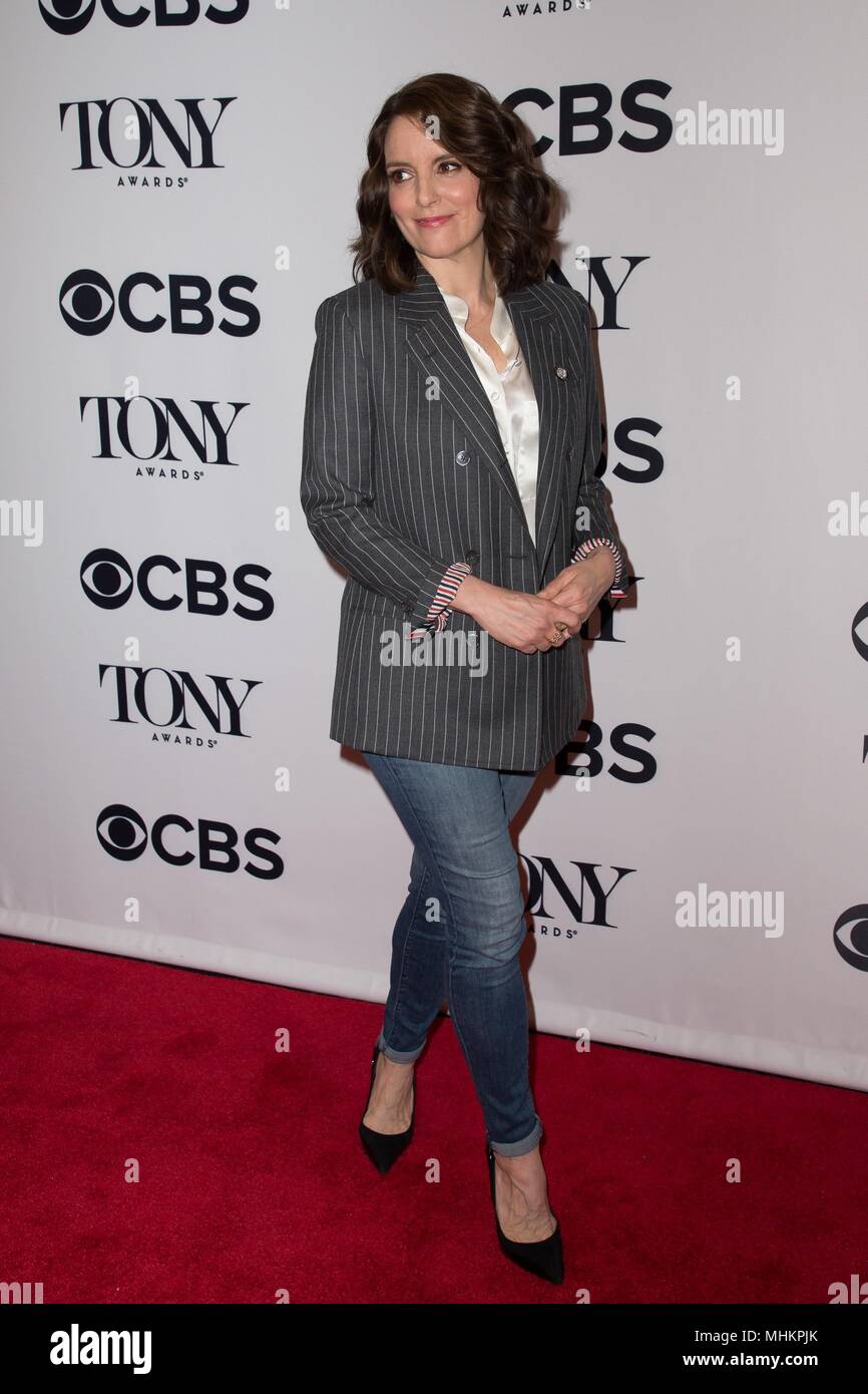 Tina Fey en présence de Tony Awards 2018 Rencontrez les candidats Appuyez sur la princesse, l'InterContinental New York Times Square Hotel, New York, NY Le 2 mai 2018. Photo par : Jason Smith/Everett Collection Banque D'Images