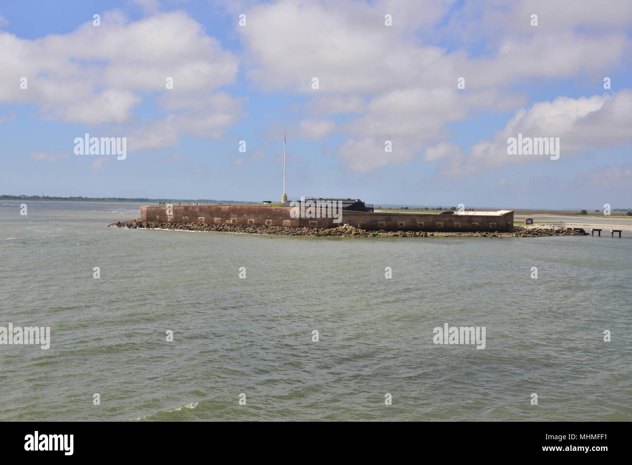 Fort dans le chenal de Charleston, où la guerre civile américaine a commencé. Banque D'Images