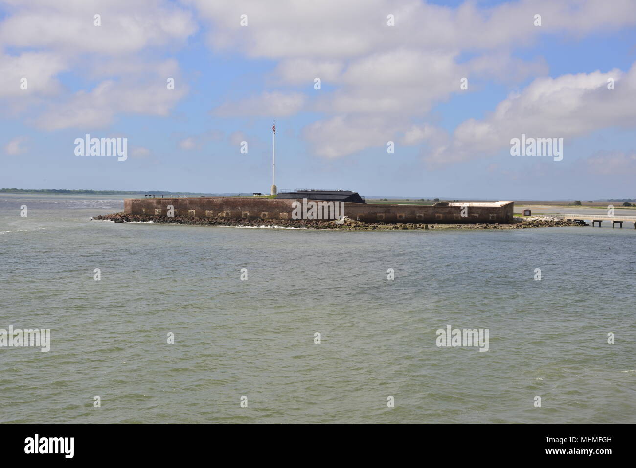 Fort dans le chenal de Charleston, où la guerre civile américaine a commencé. Banque D'Images