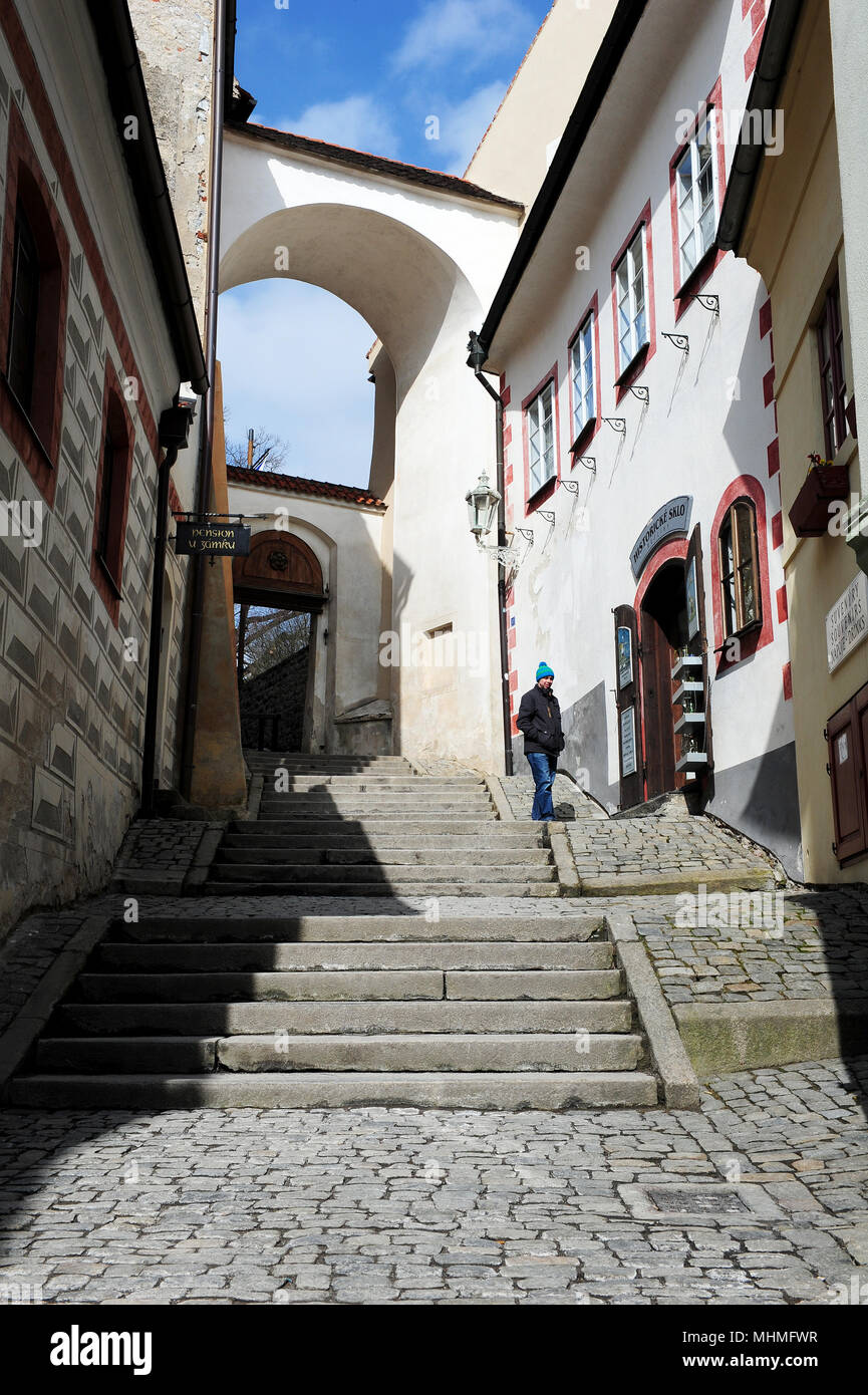 Les étapes menant au château de Cesky Krumlov, République Tchèque Banque D'Images