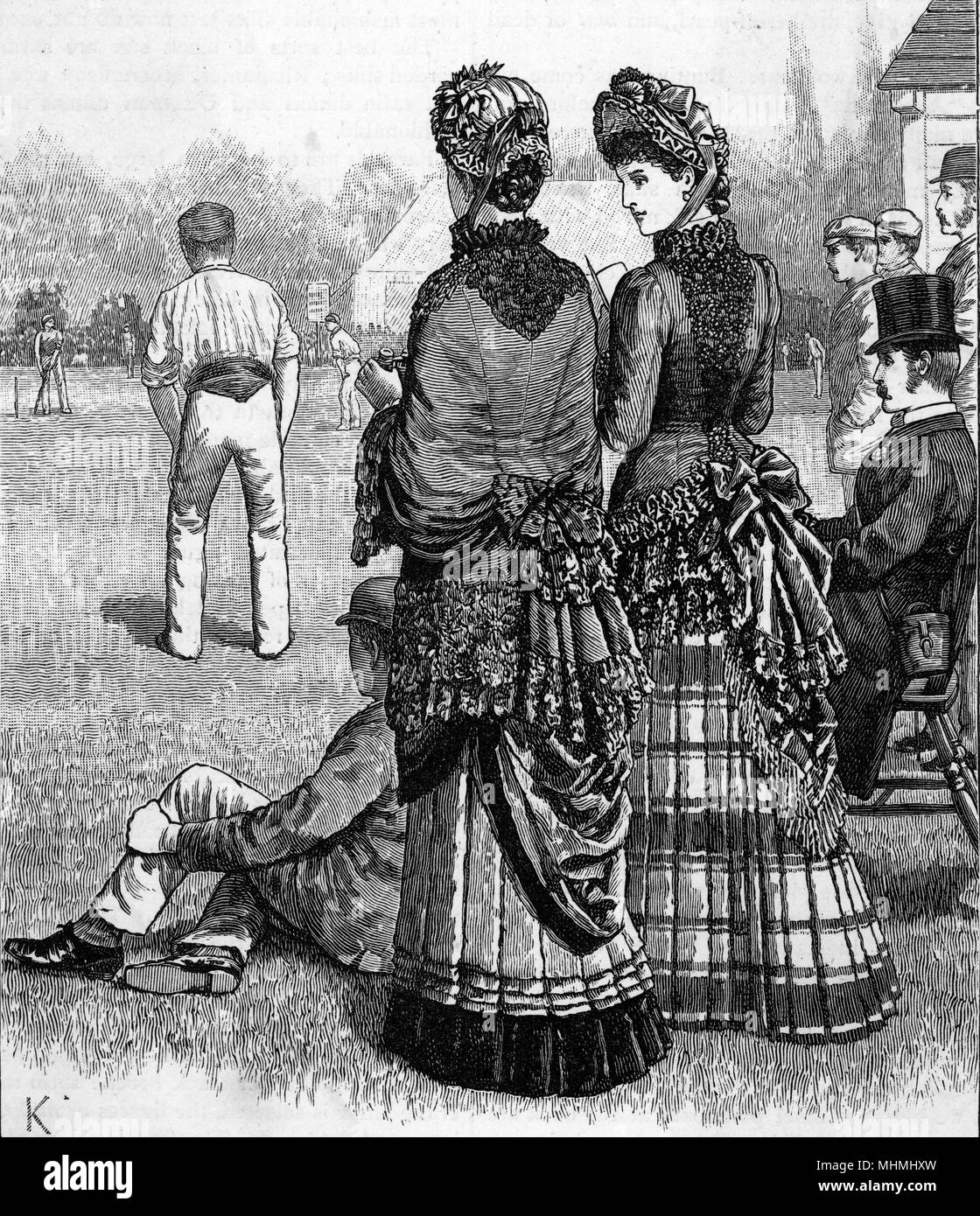 Bien-habillé de spectateurs assistant à un match de cricket Date : 1883 Banque D'Images