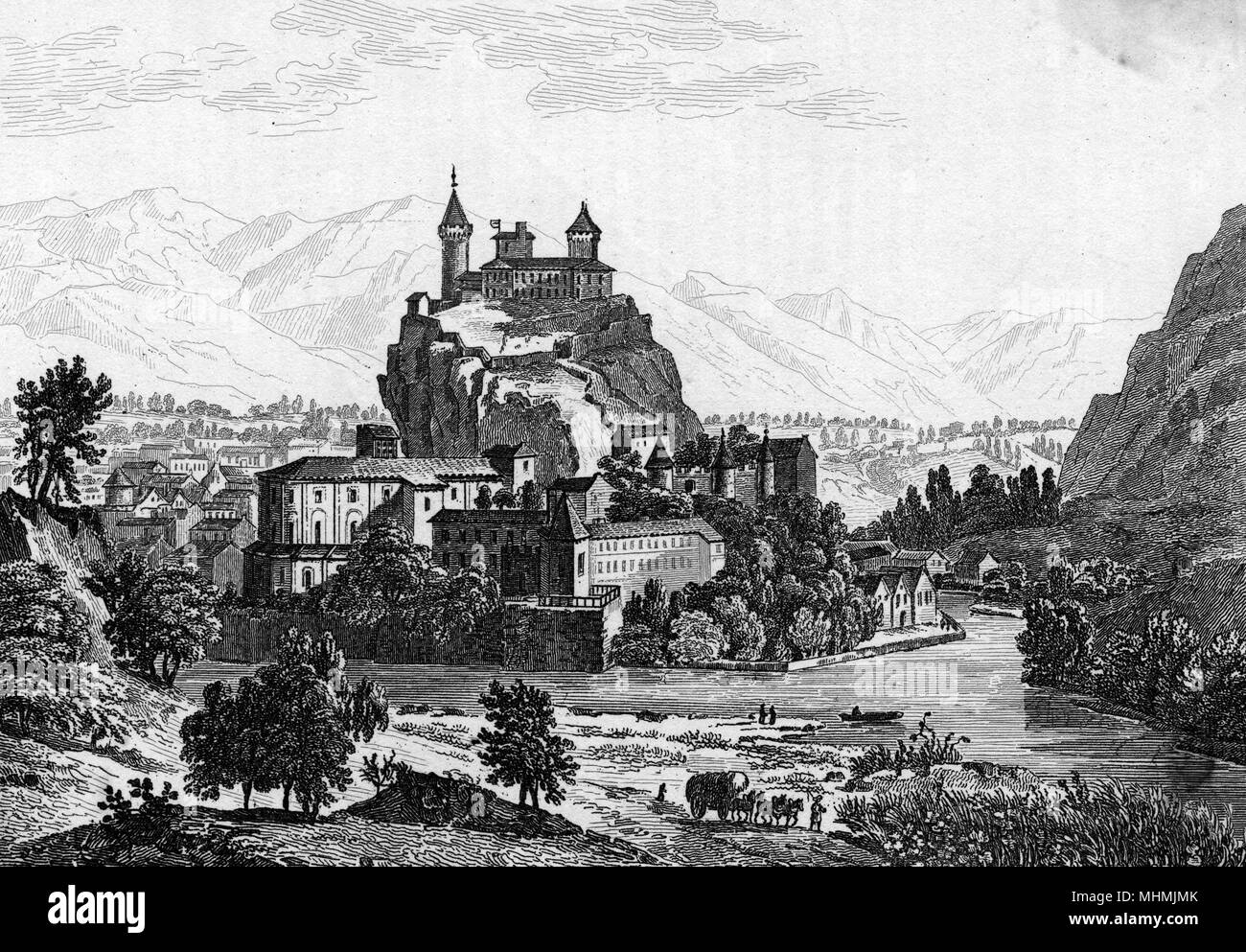 Une gravure pittoresque de la capitale de l'Ariège departement, qui est dominé par un château médiéval situé sur un haut rocher Date : 1835 Banque D'Images
