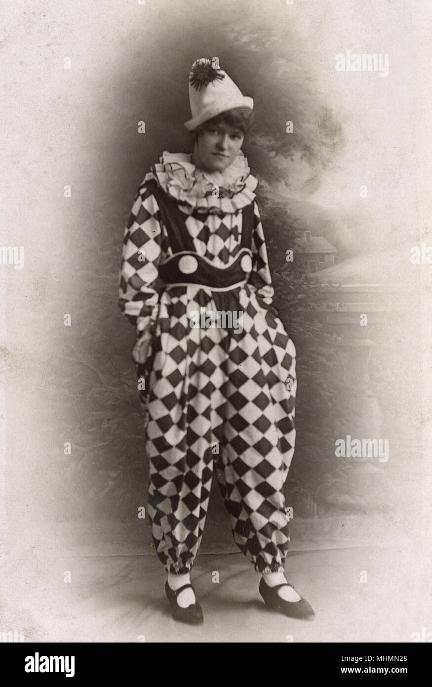 Femme en robe clown ensemble fantaisie Banque D'Images