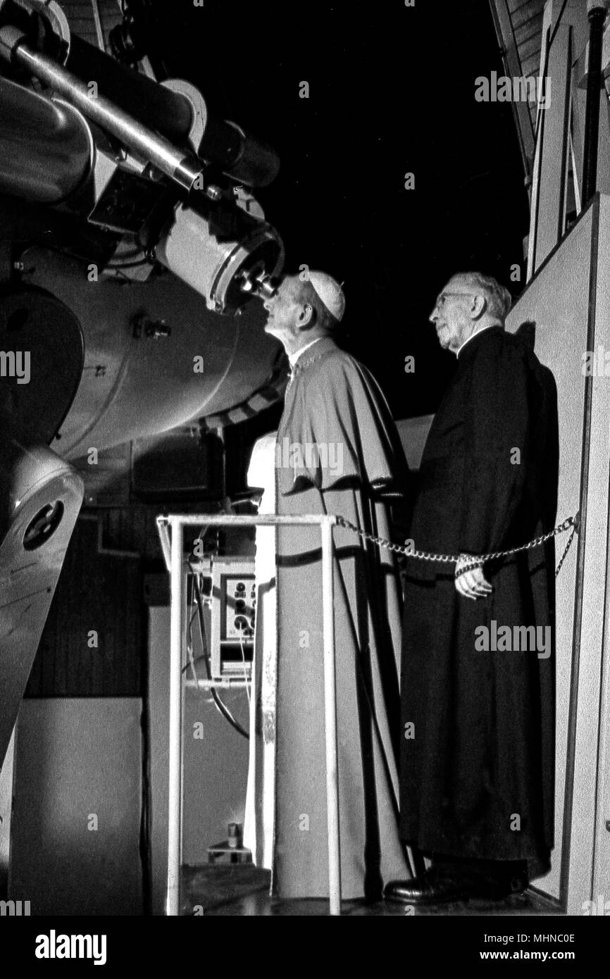 Le pape Paul VI à l'Observatoire du Vatican Banque D'Images