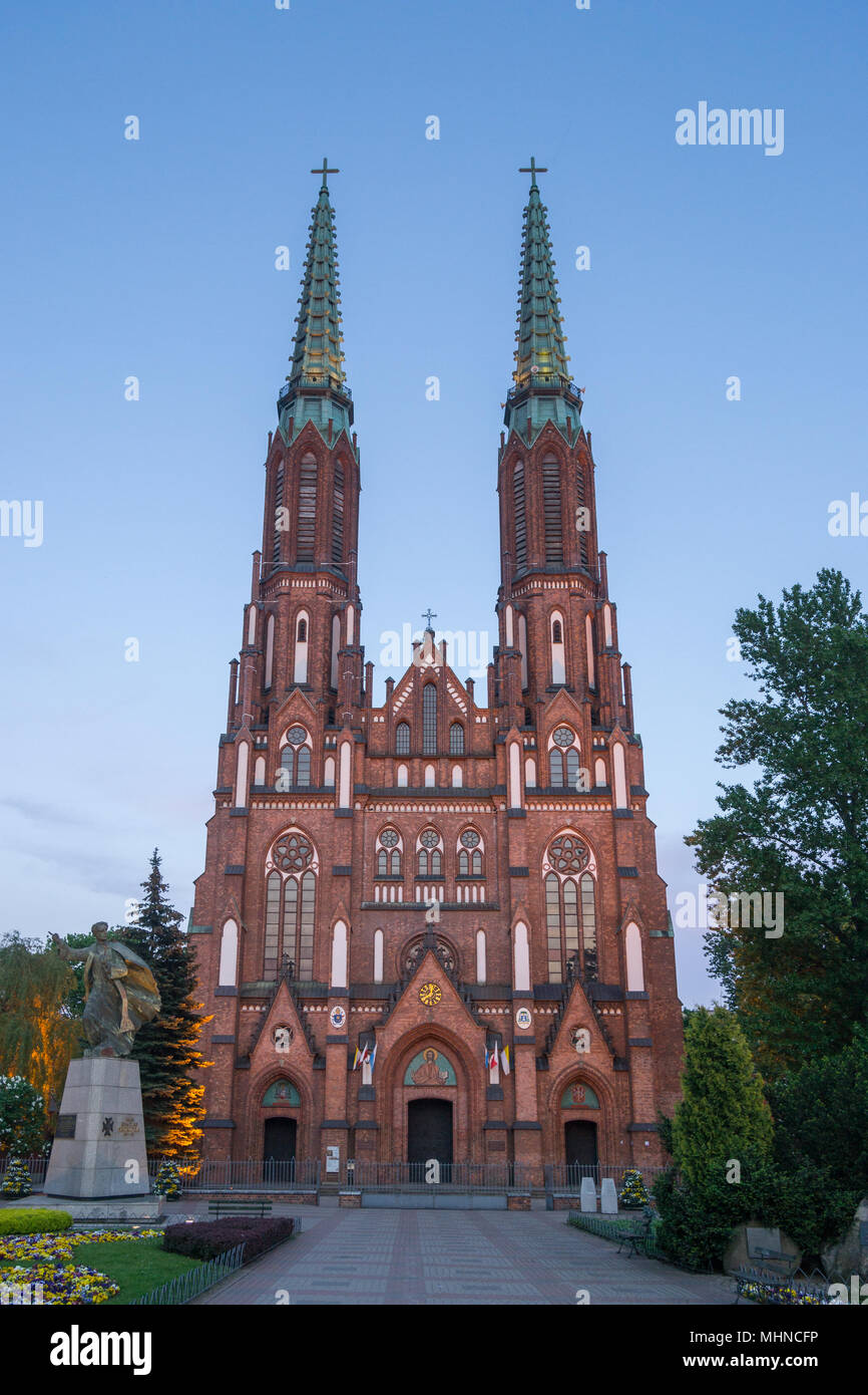 Varsovie, Pologne - 1 mai 2018 : Cathédrale de l'Archange Saint-Michel et saint Florian le Martyr à Varsovie - Pologne Banque D'Images