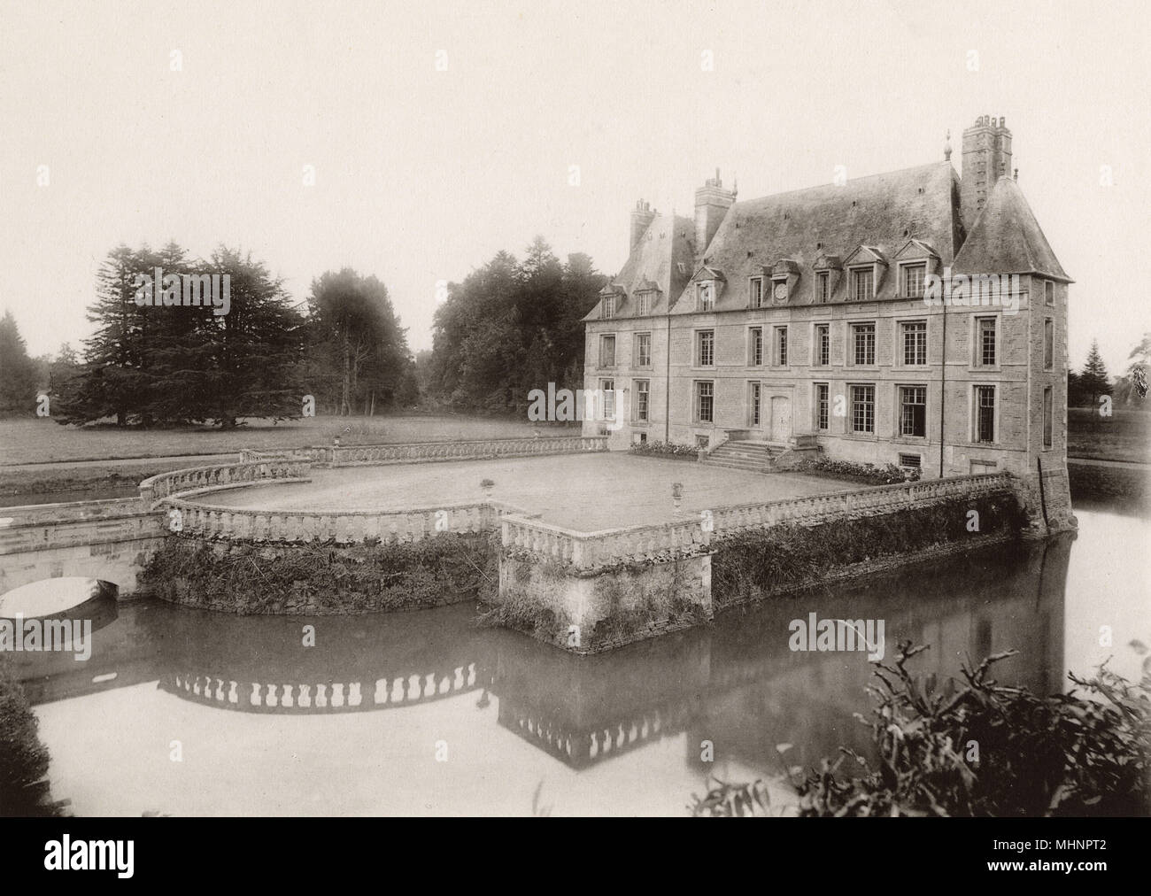 France - Château de Missy - la Cour Banque D'Images