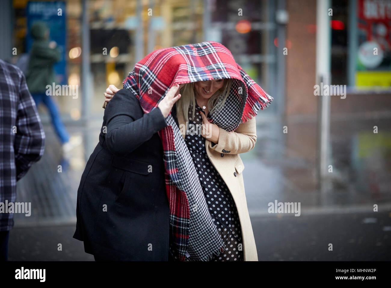 Glasgow en Ecosse, tartan Couverture de pluie Banque D'Images