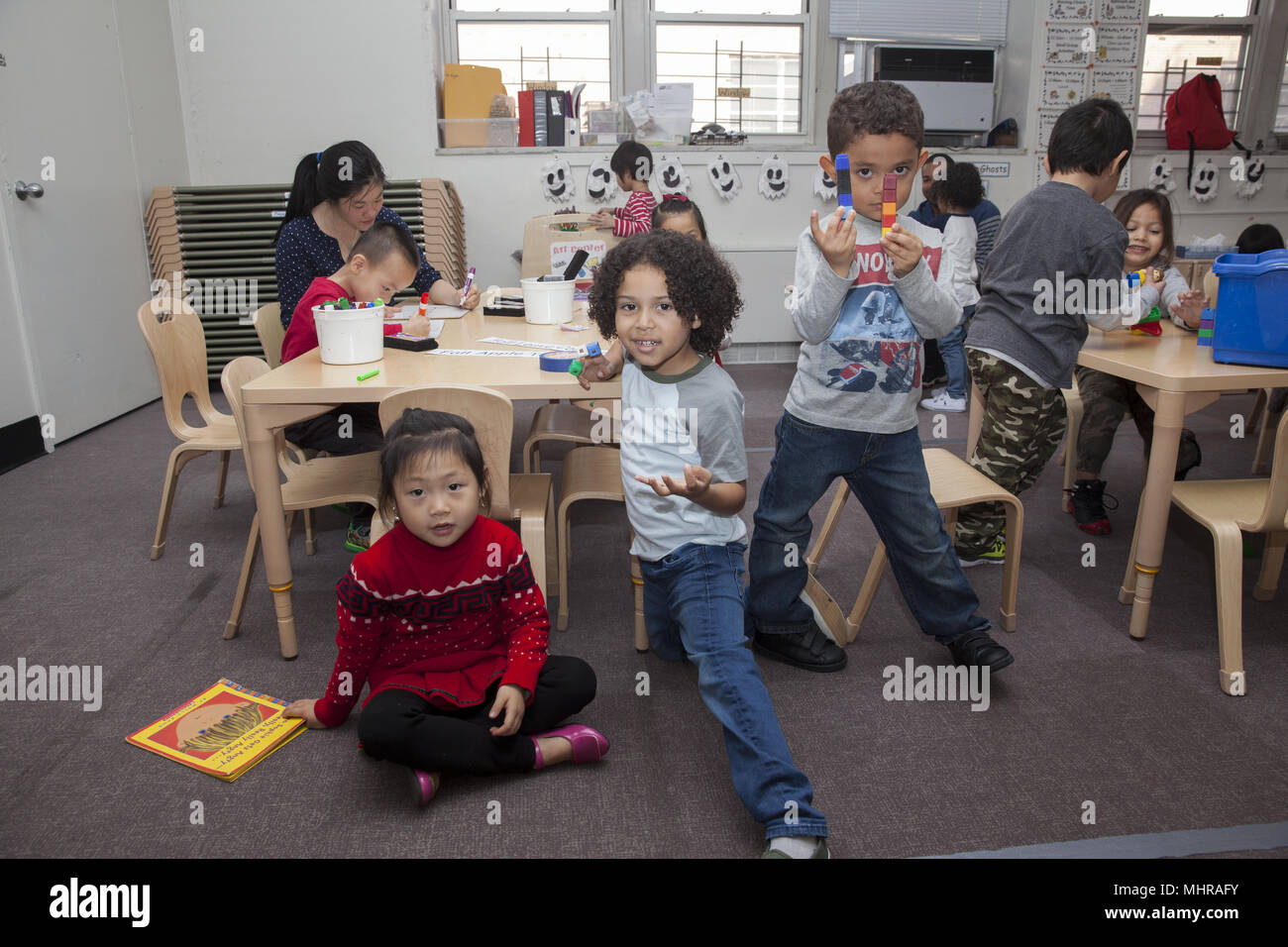 Éducation préscolaire dans le Lower East Side, Manhattan, New York City. Banque D'Images