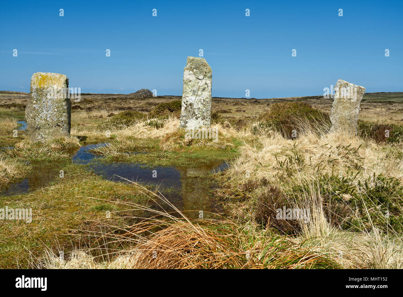 Boskednan Stone Circle, également connu sous le nom de neuf jeunes filles se trouve dans le paysage de cérémonie de West Penwith est proche de l'homme une Tol, et Galva Carn Banque D'Images