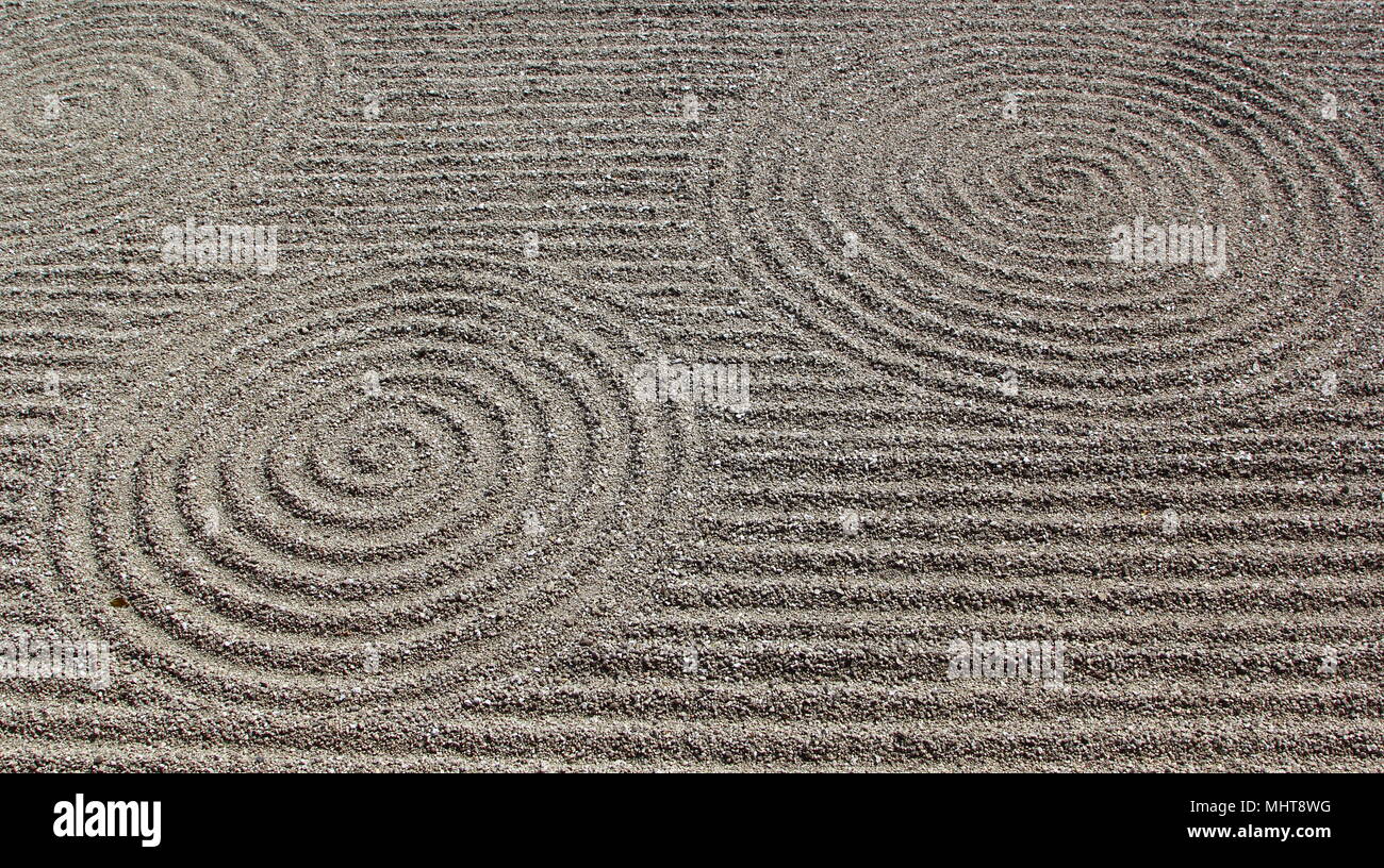 Gravier ratissées dans un jardin zen (temple Tofuku-ji, Kyoto) Banque D'Images Gravier ratissées dans un jardin zen (temple Tofuku-ji, Kyoto) Banque D'Images