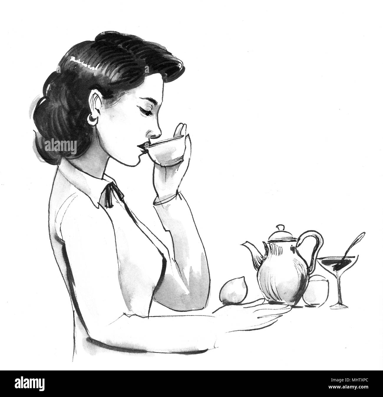 Belle brune Femme buvant un café Banque D'Images