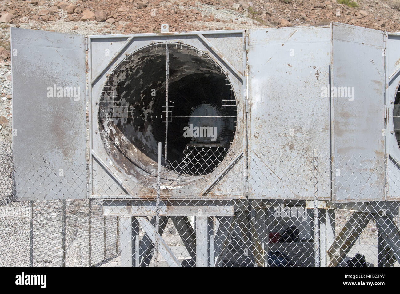 Mine d'or dans le désert de l'extraction de l'air ac détail du système Banque D'Images