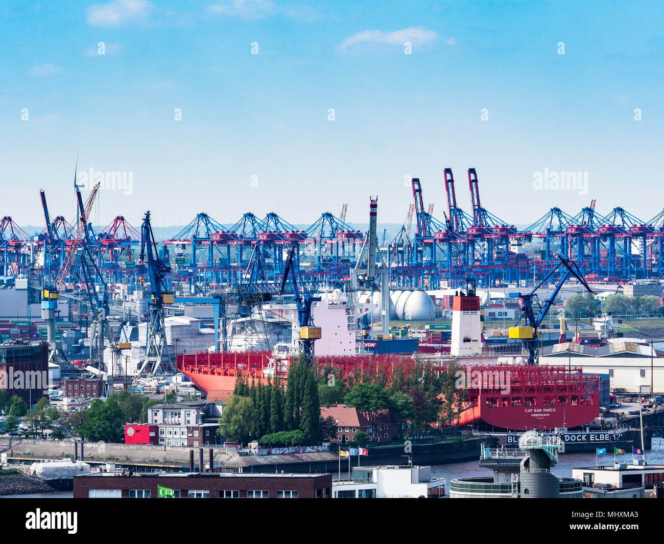 Port de Hambourg, Hamburg Docks - le port de Hambourg est le plus grand port d'Allemagne et le 3ème plus grand d'Europe. Commerce mondial Commerce international, Commerce mondial Banque D'Images