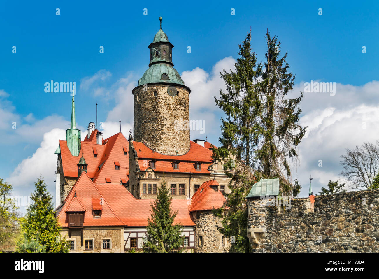 Le Zamek Czocha château Czocha (défensive) est un château construit sur une colline, Sucha (Czocha), Basse-silésie, Pologne, Europe Banque D'Images