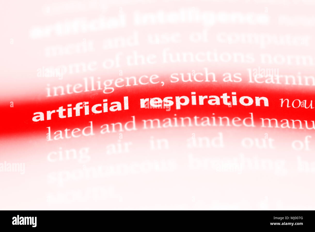 La respiration artificielle mot dans un dictionnaire. respiration artificielle concept. Banque D'Images