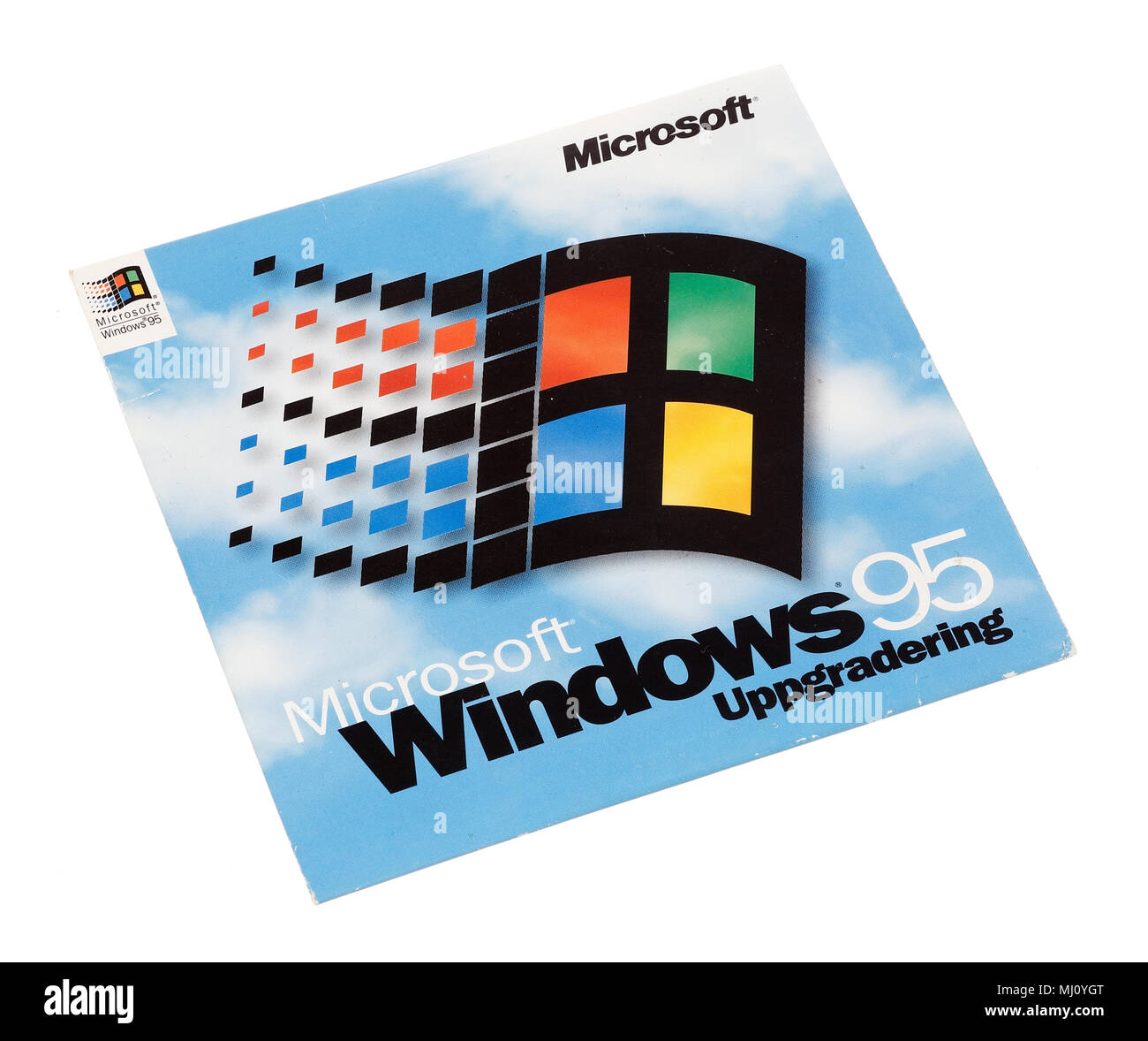 Stockholm, Suède - 15 décembre 2014 : système d'exploitation Microsoft Windows 95 pour couvrir la version suédoise, isolé sur fond blanc. Banque D'Images