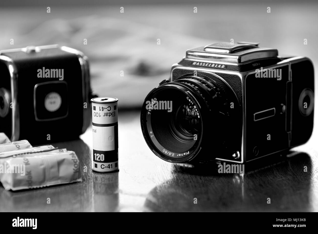 Reflex Hasselblad 503cx c1980 caméra film 80mm avec lentille de rabotage. Banque D'Images