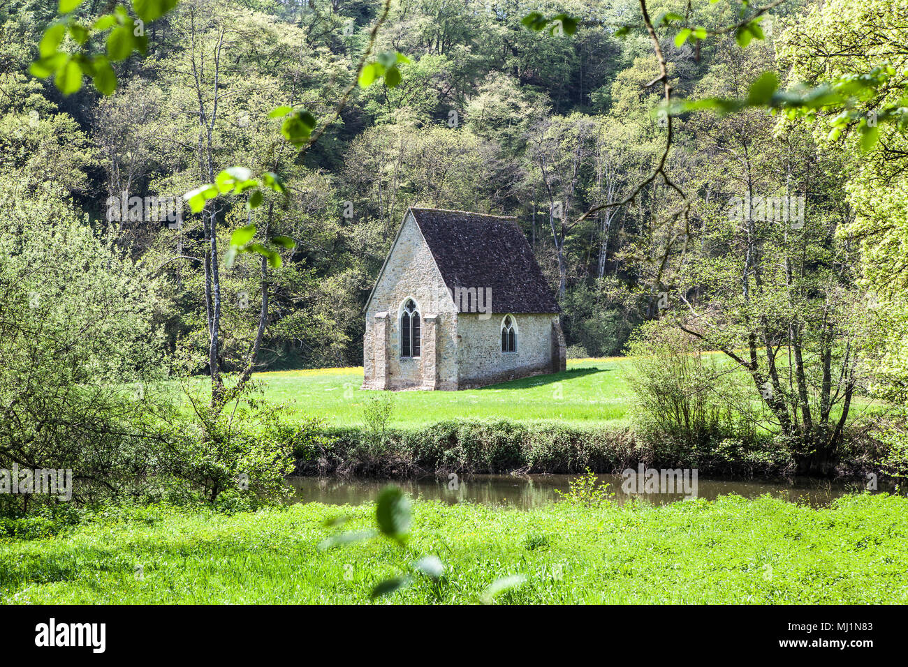 Saint-Ceneri-le-Gerei, Orne, Normandie / France : une vue de la chapelle du 15e siècle dans la région de Saint-Ceneri-le-Gerei dans l'Orne, dans un hôtel - images - photos Banque D'Images