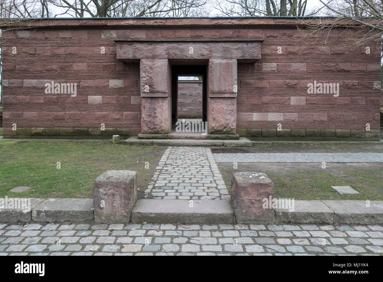 Cimetière militaire allemand de Langemark, nouveau bâtiment d'accès 2015, Première Guerre mondiale, Langemark Poelkapelle, Flandre occidentale, Belgique Banque D'Images