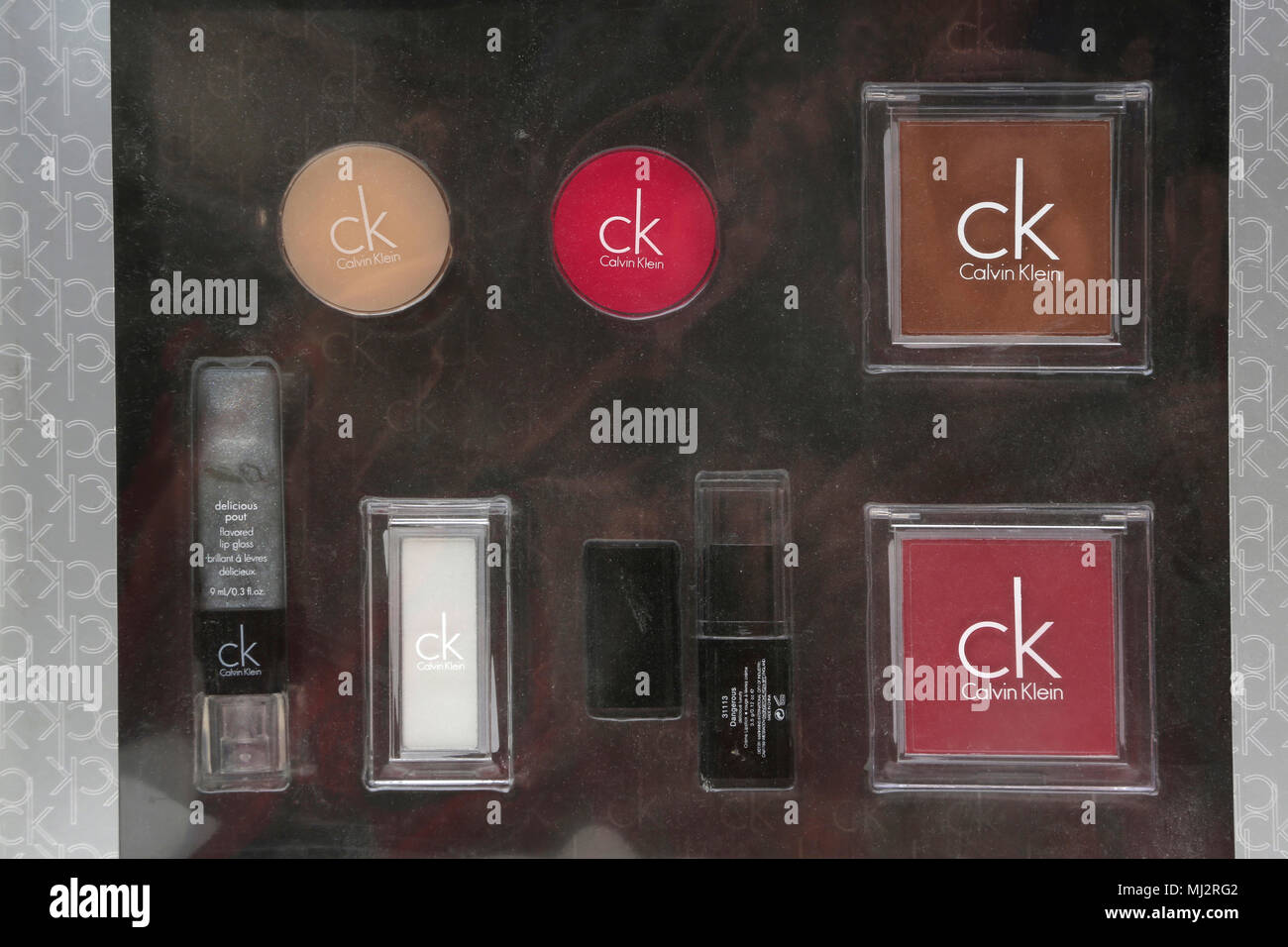 Calvin Klein Maquillage Cadeau Photo Stock - Alamy