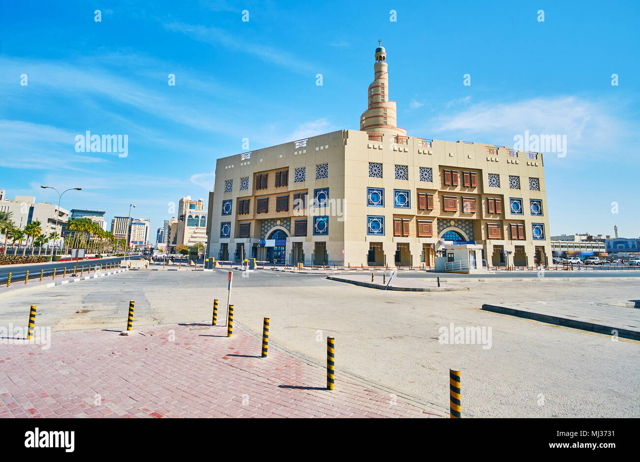 Le bâtiment de Fanar Centre culturel islamique, situé à côté de l'Souq Waqif et célèbre pour l'architecture exceptionnelle de sa mosquée, Doha, Qatar. Banque D'Images