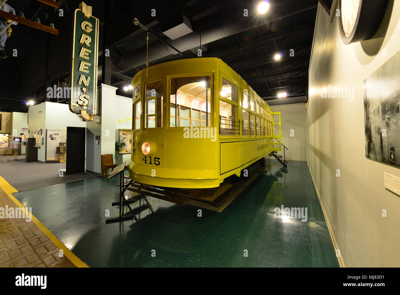 Un tramway jaune qui a été utilisé dans Augusta au début du xxe siècle Banque D'Images