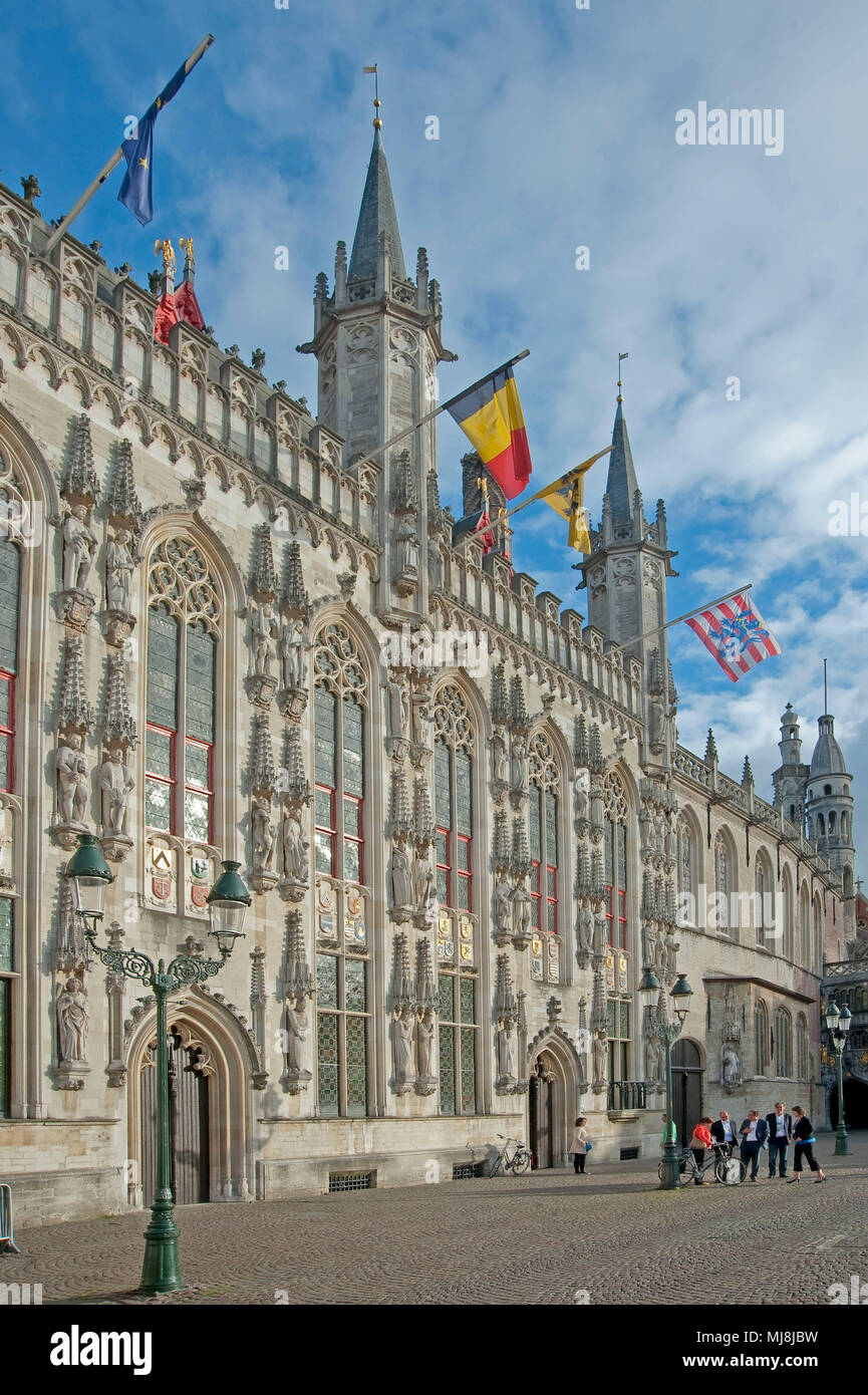 Façade de l'hôtel de ville dans le centre historique de Bruges, Belgique Photo © Fabio Mazzarella/Sintesi/Alamy Stock Photo Banque D'Images