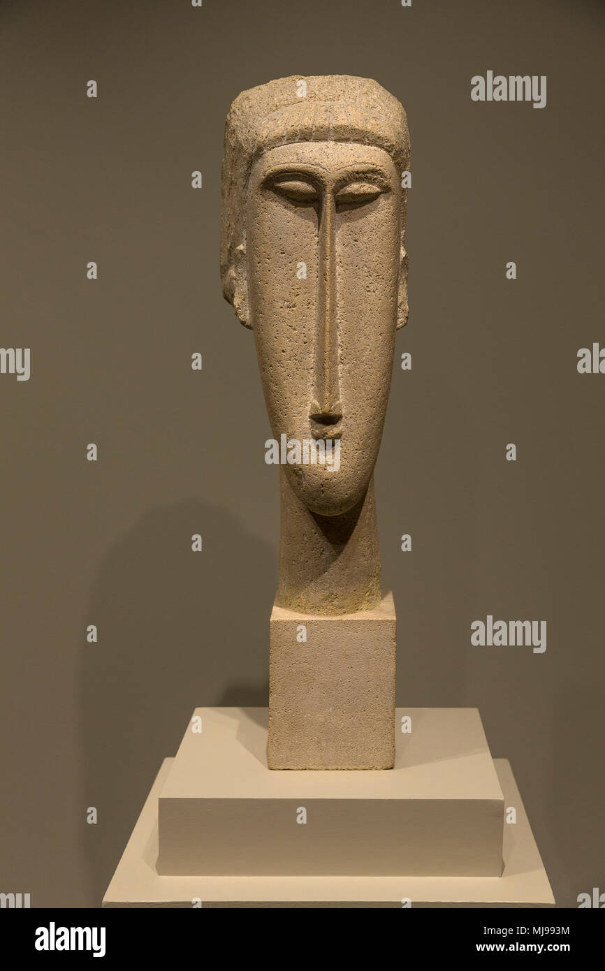 Modigliani sculpture Banque de photographies et d'images à haute résolution  - Alamy
