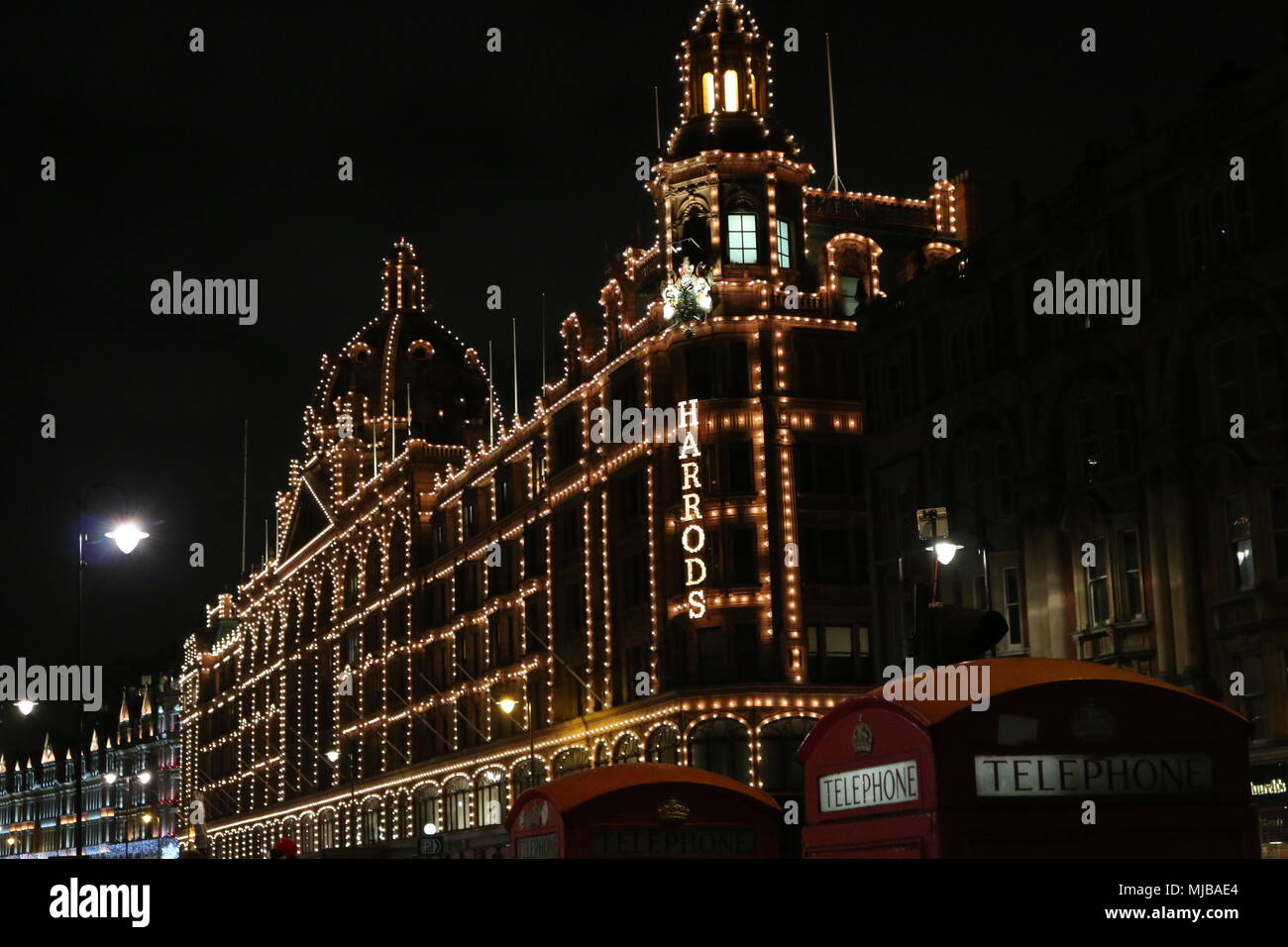 Harrods à Londres, Noël lumières de Noël Banque D'Images