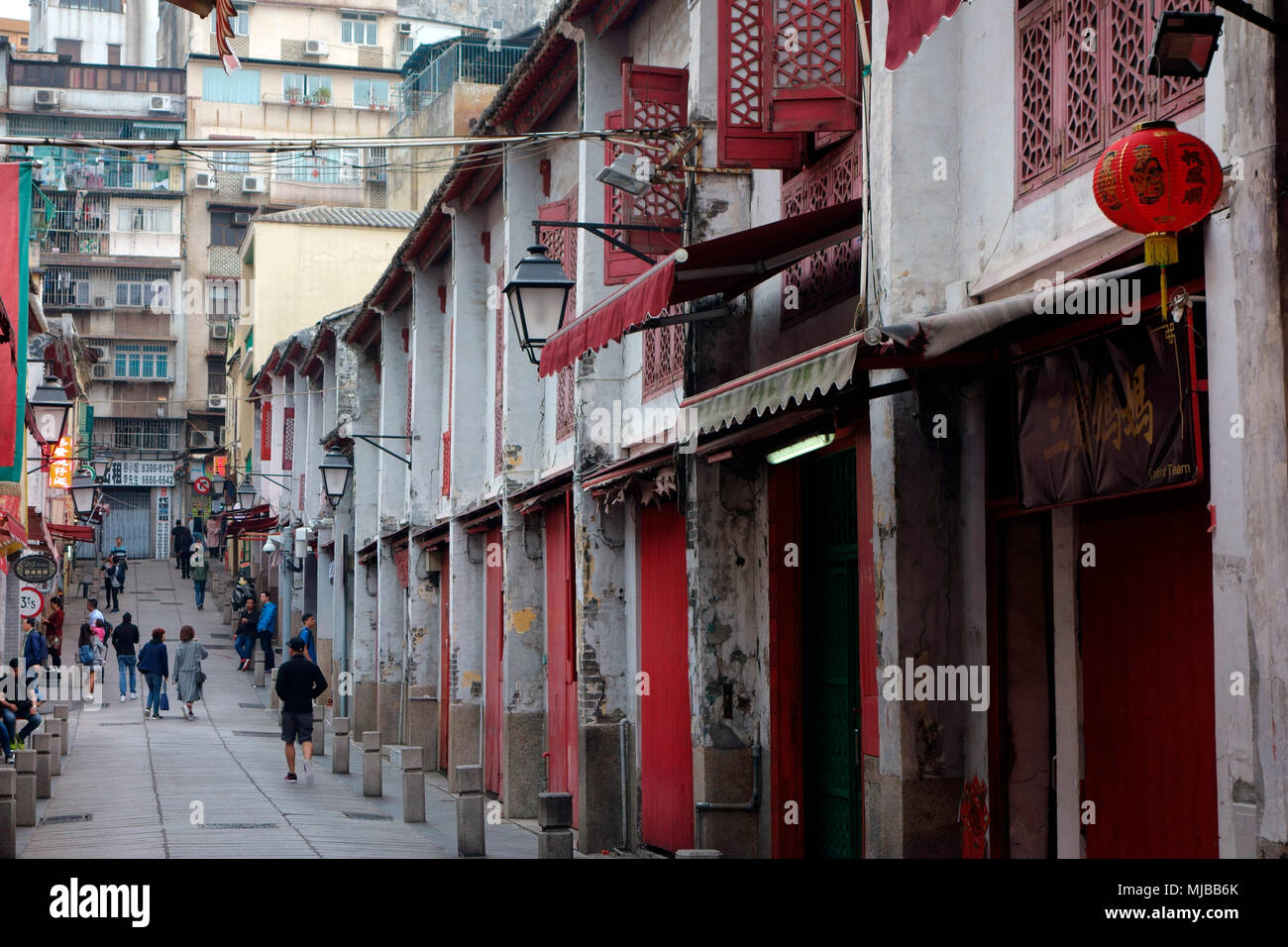 La rue du bonheur, Rua da Felicidade, Macau's main red-light district, Macao Banque D'Images