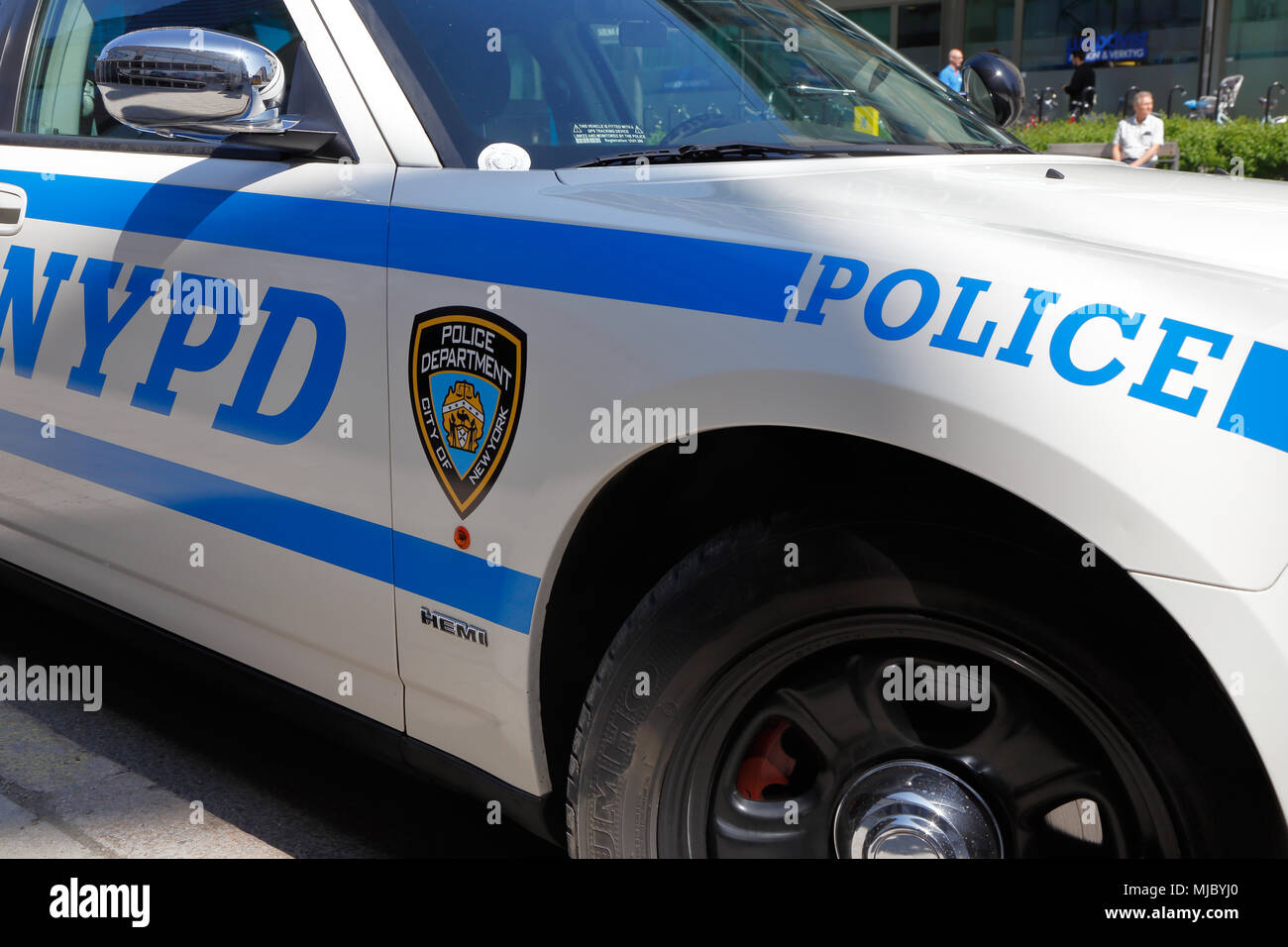 Détail d'une voiture blanche appelée Ploce NYPD Police Ministère ville de New York. Banque D'Images