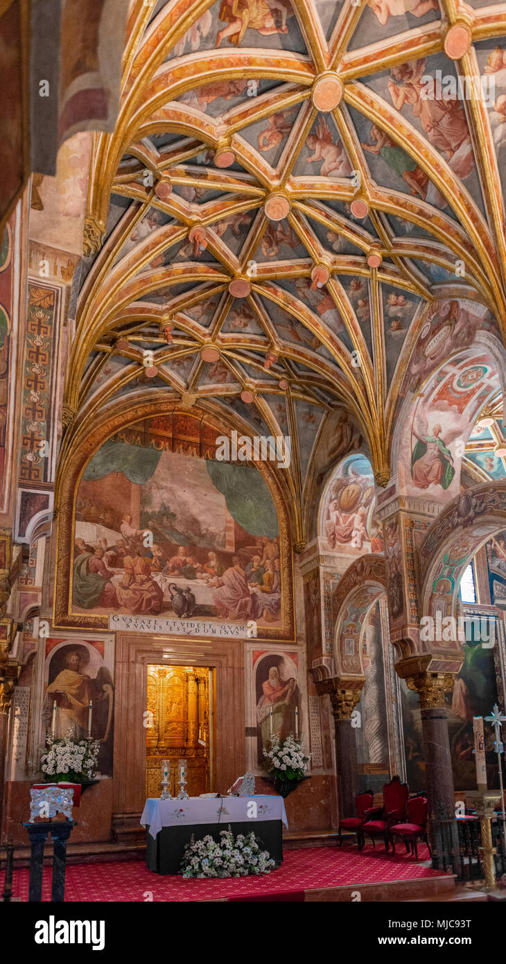 Peintures au plafond décoré avec des anges en Tabernacle Chapelle, Capilla del Sagrario, Mezquita-Catedral de Cordoba ou la cathédrale de la conception de Banque D'Images